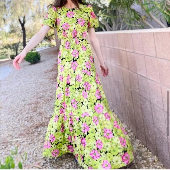 New WAYF Plaza Tiered Maxi Cutout Dress Floral Green Pink